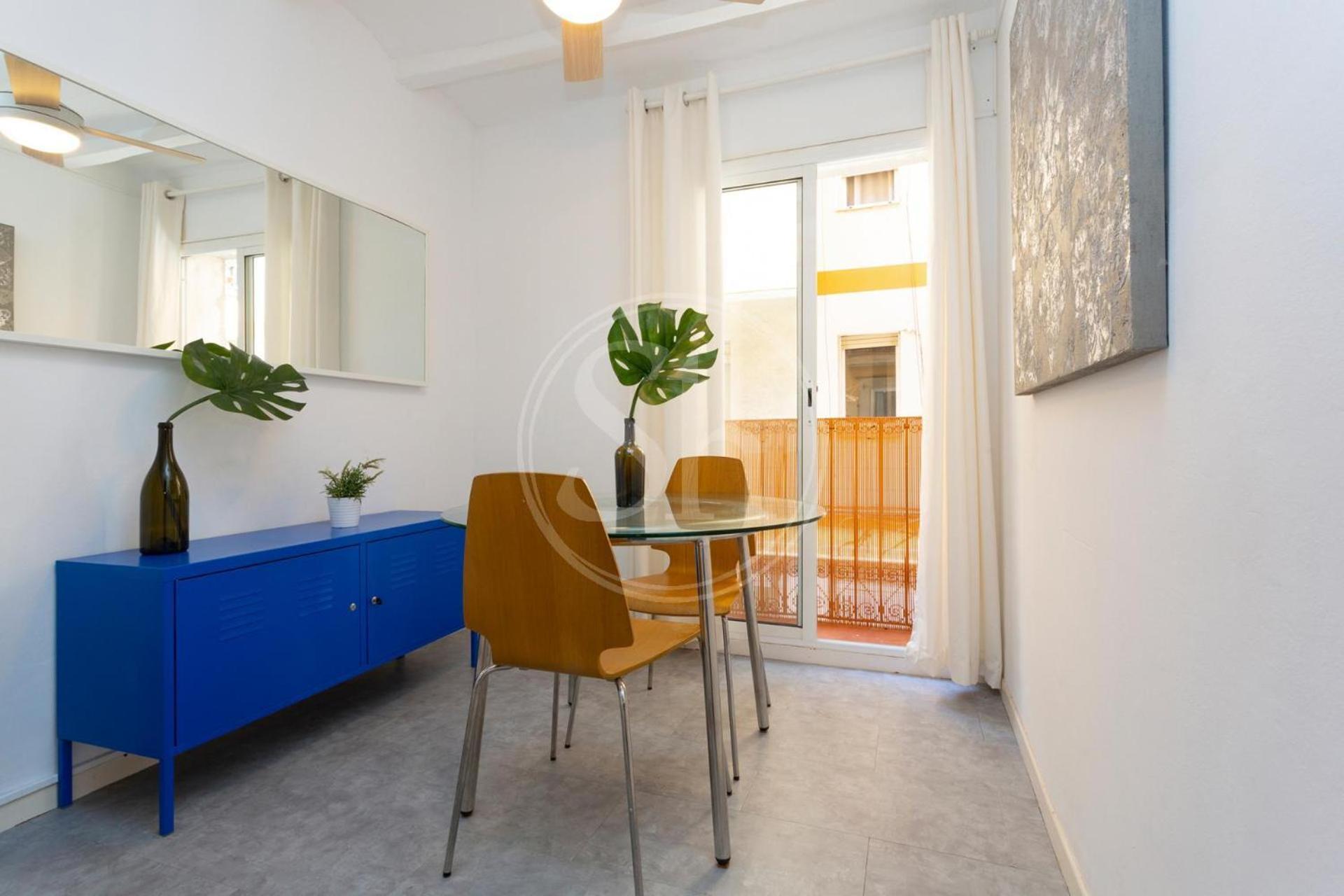 Lejlighed En El Barrio De Gracia Barcelona