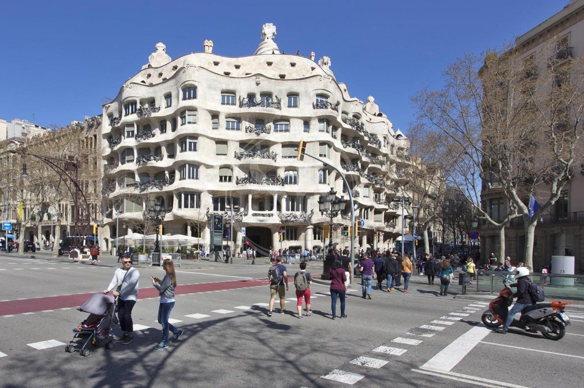 Lejlighed En El Barrio De Gracia Barcelona